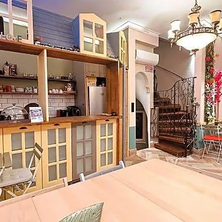 The House Company Hotel 4*