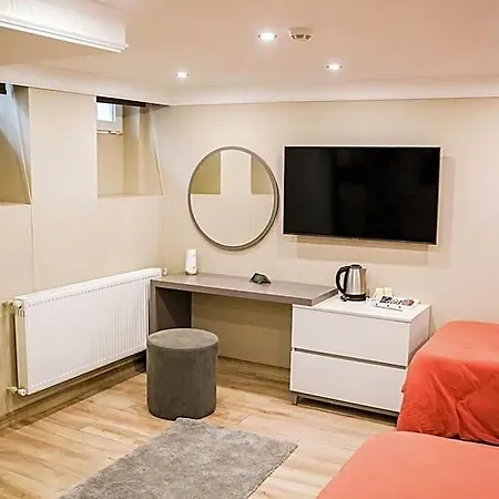 Hotel The House Company 4*